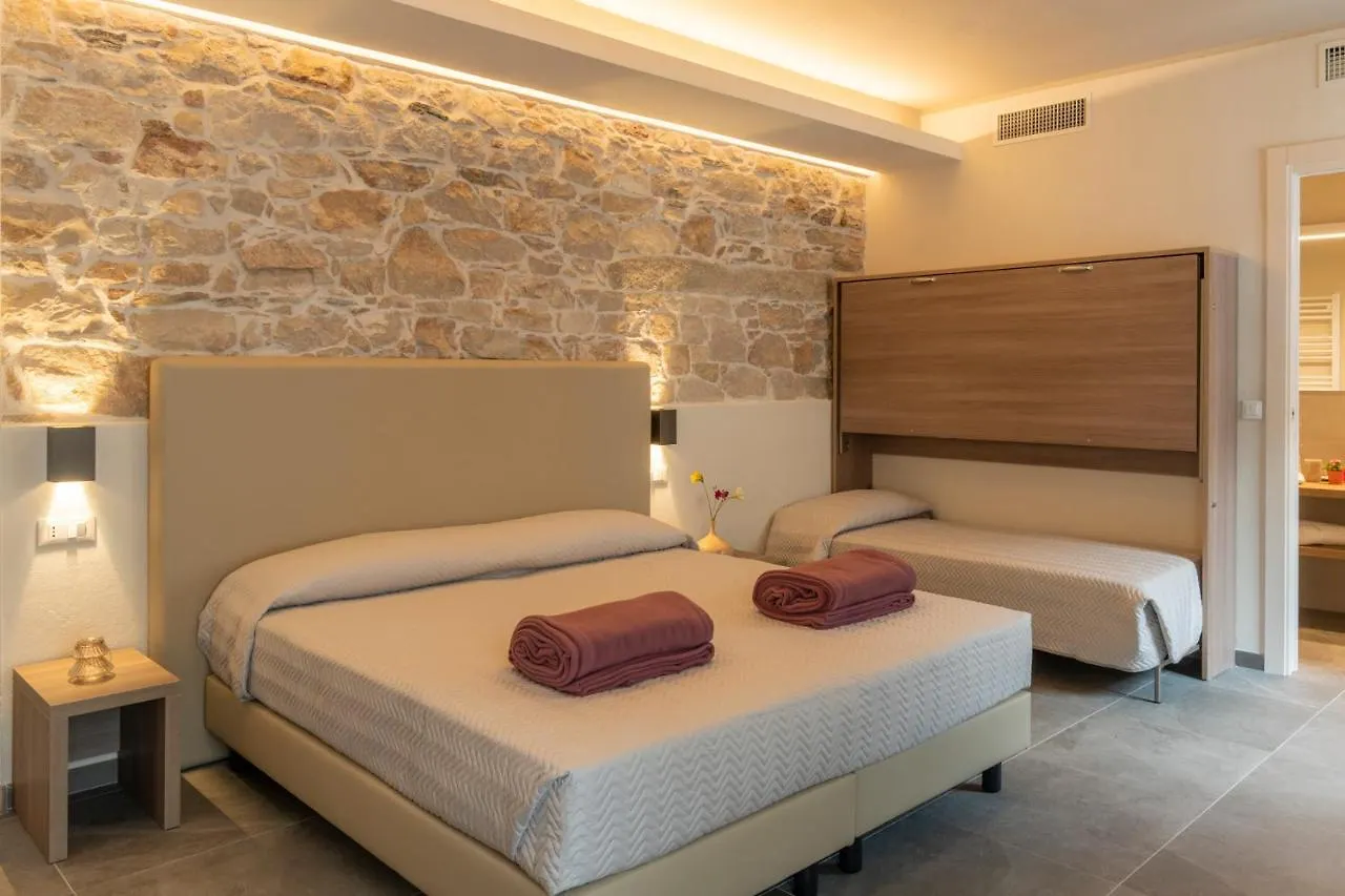 Goloritze Room And Breakfast Baunei