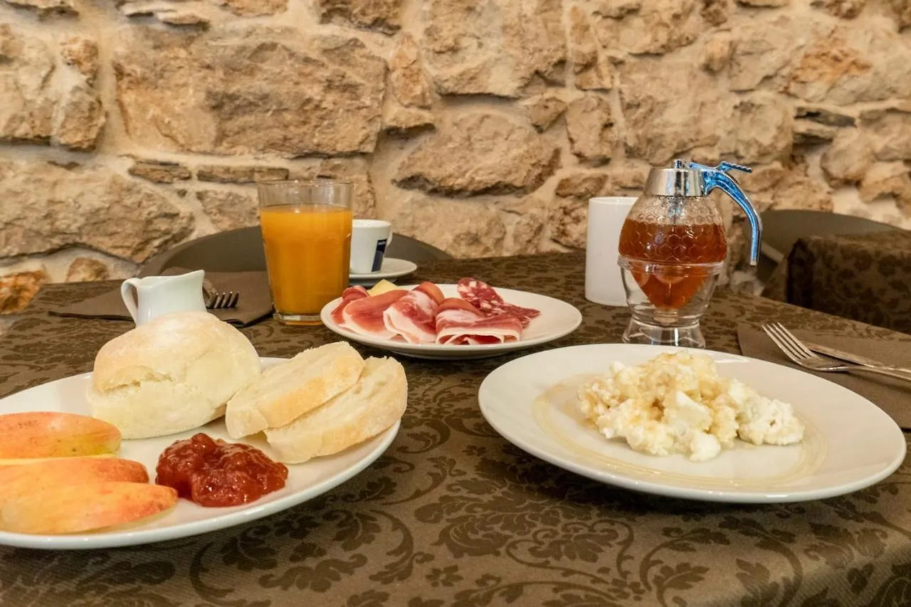 Goloritze Room And Breakfast Baunei Italy