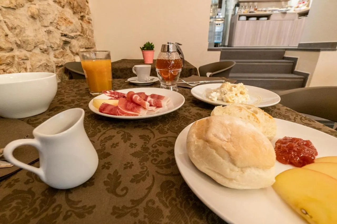 Goloritze Room And Breakfast Baunei Guest house